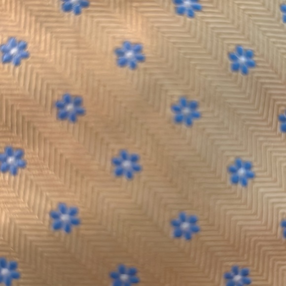 BROOKS BROTHERS Men silk Tie Graphic Rounds Floral Print Blue Multicolor $88 NEW - Picture 10 of 12